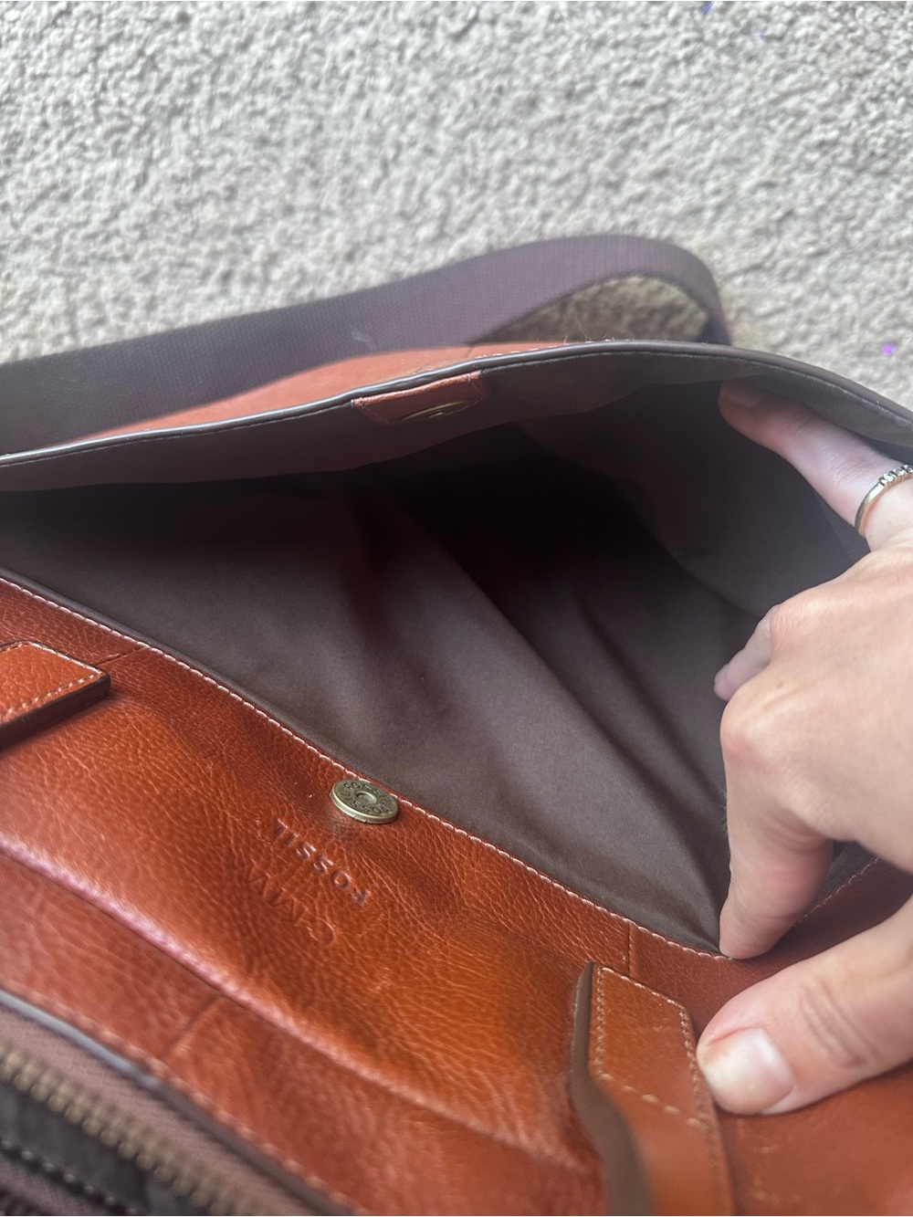 Fossil Men's Leather Laptop Bag in Chestnut Brown - Picture 5 of 6
